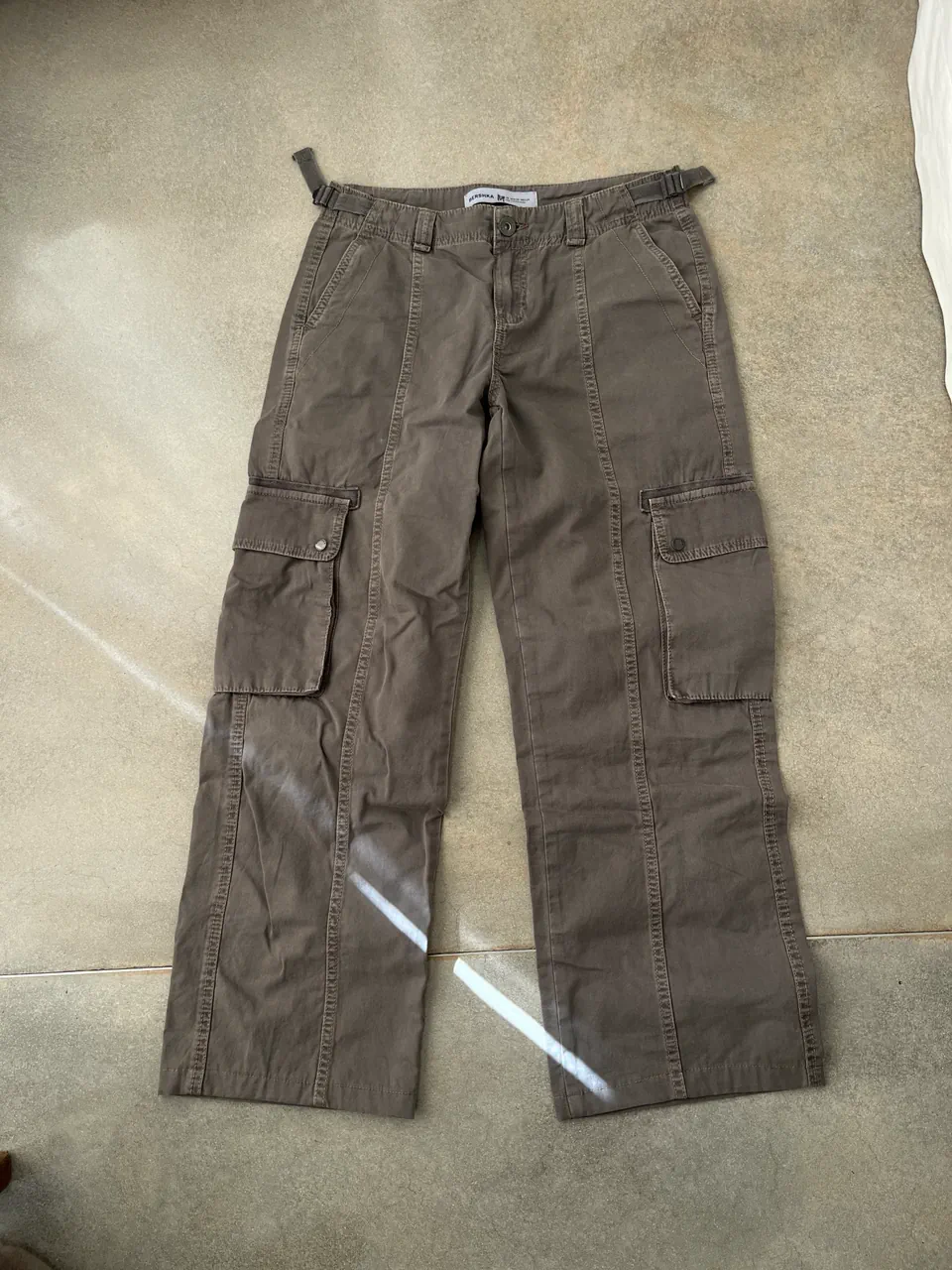 Pantalón Bershka · Talle EU 38