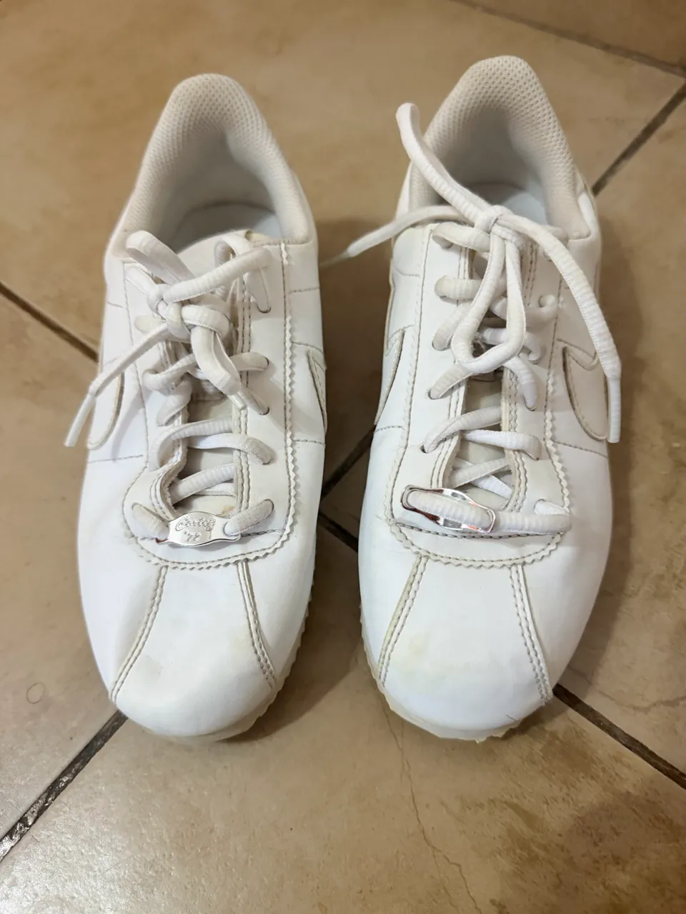 Nike · Talle AR 36