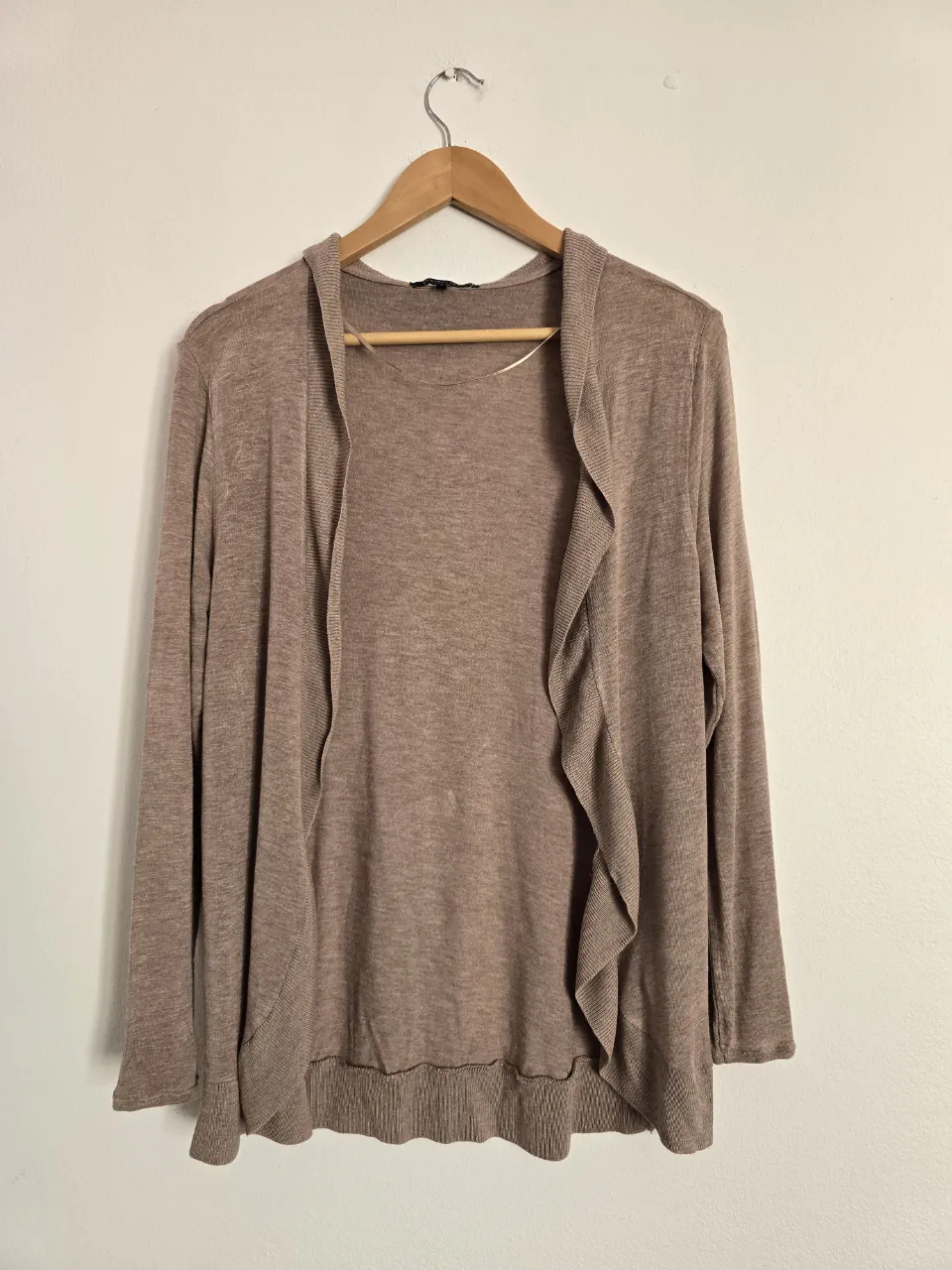 Cardigan Basement - imagen 1