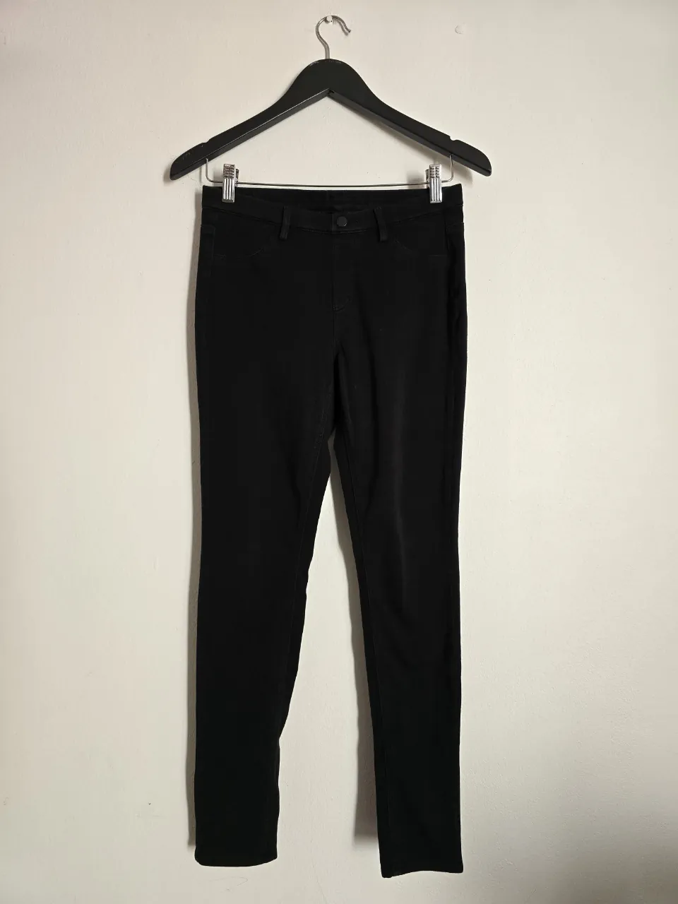 Pantalón Uniqlo · Talle M