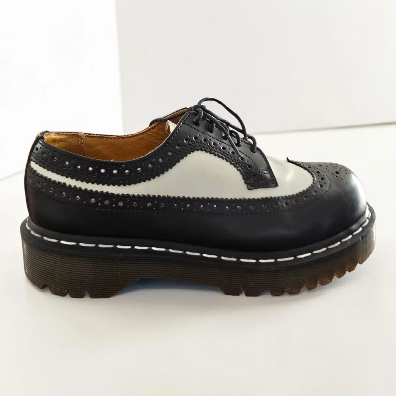 Zapatillas Dr. Martens - imagen 2