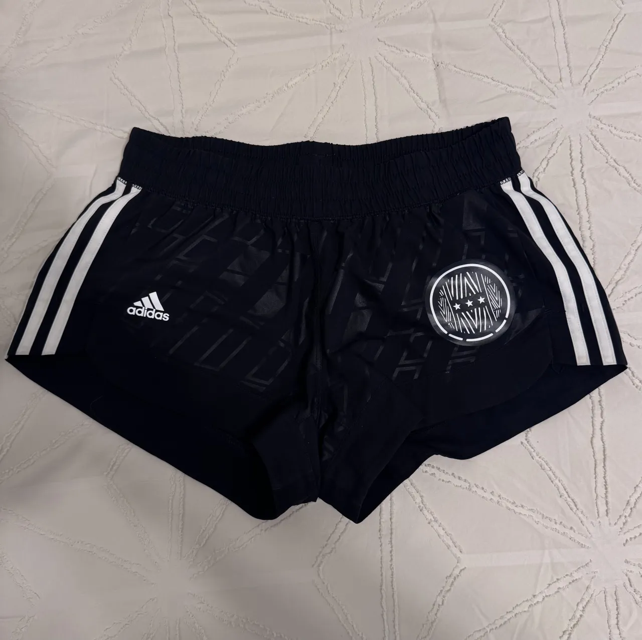 adidas · Talle XS