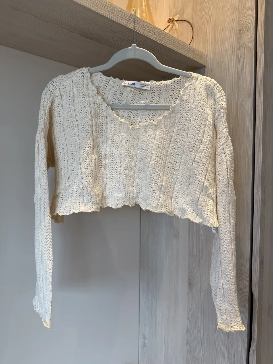 Sweater Bershka · Talle S