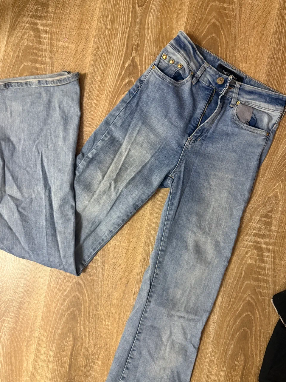 TUCCI JEANS · Talle MEX/ARG 22