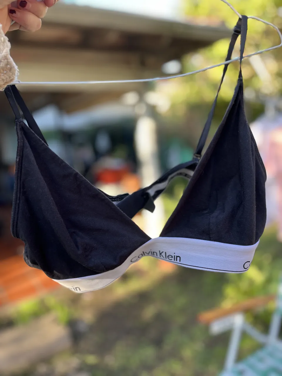 Corpiño Calvin Klein · Talle M