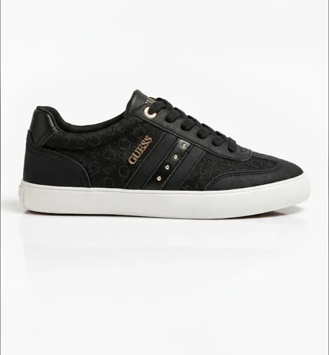 GUESS · Talle US 8