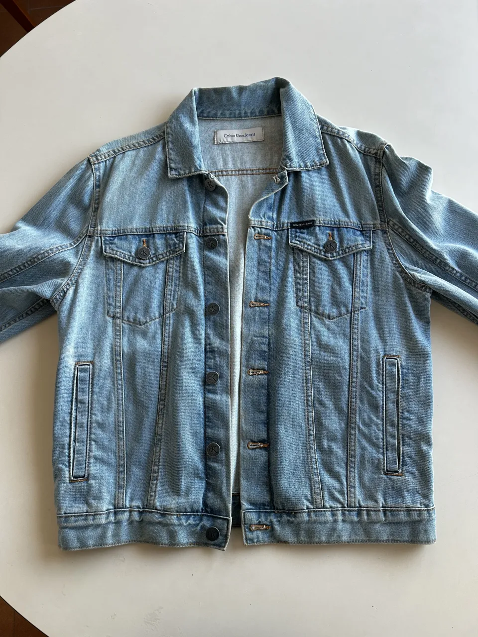Calvin Klein · Talle M