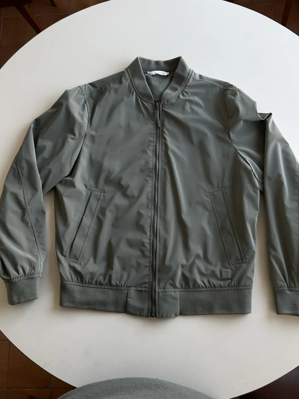 Zara · Talle L