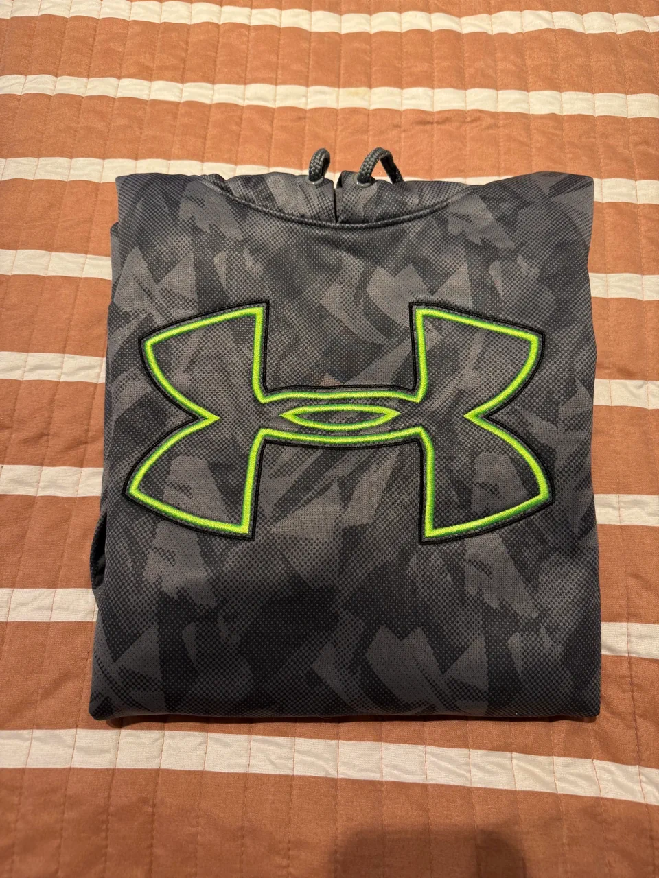 Buzo Under Armour - imagen 1