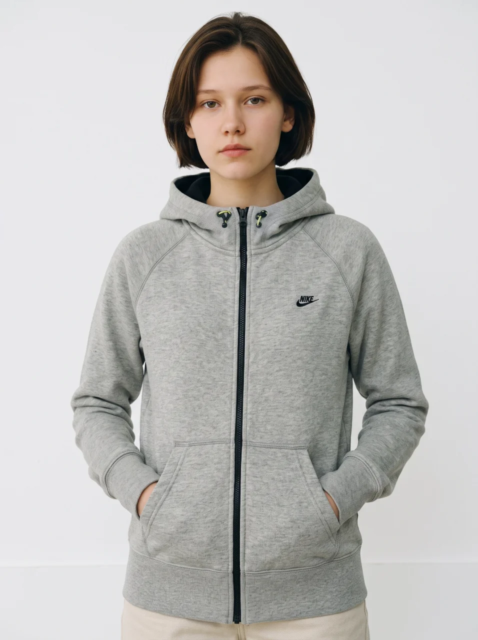 Buzo Nike · Talle L