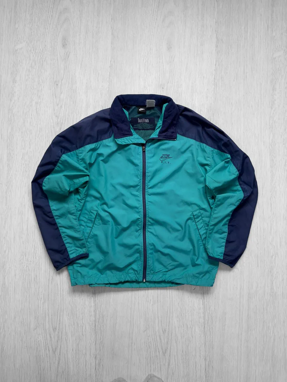 Rompeviento Nike - imagen 1
