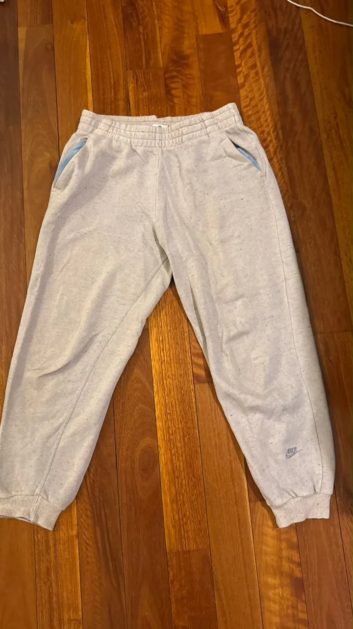 Pantalón Nike - imagen 1