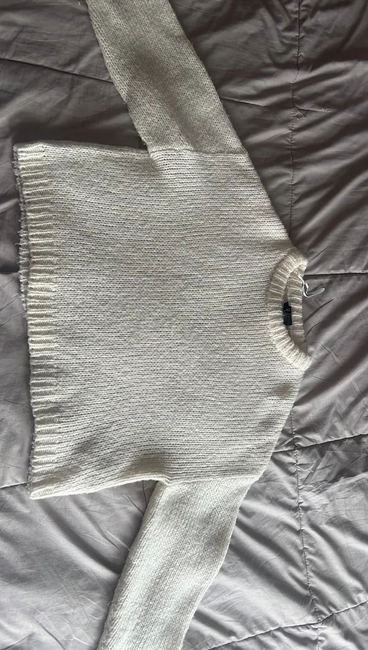 Sweater Hym · Talle único