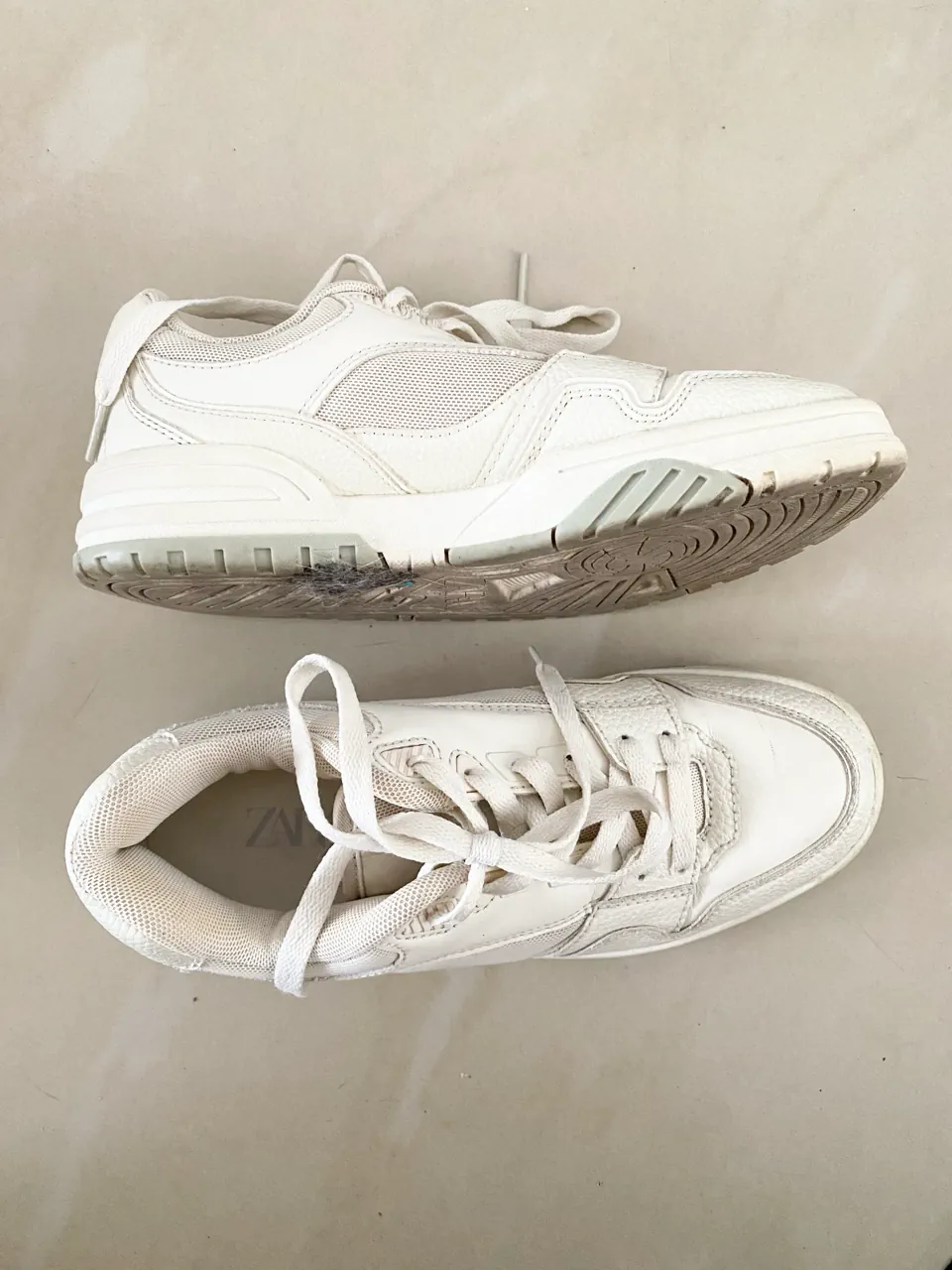 Zara · Talle AR 36