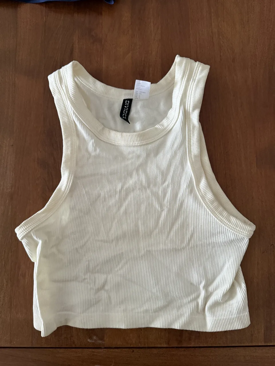 Musculosa Divided - imagen 1