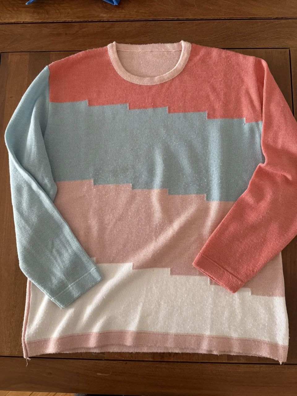 Sweater A ≠ - imagen 1