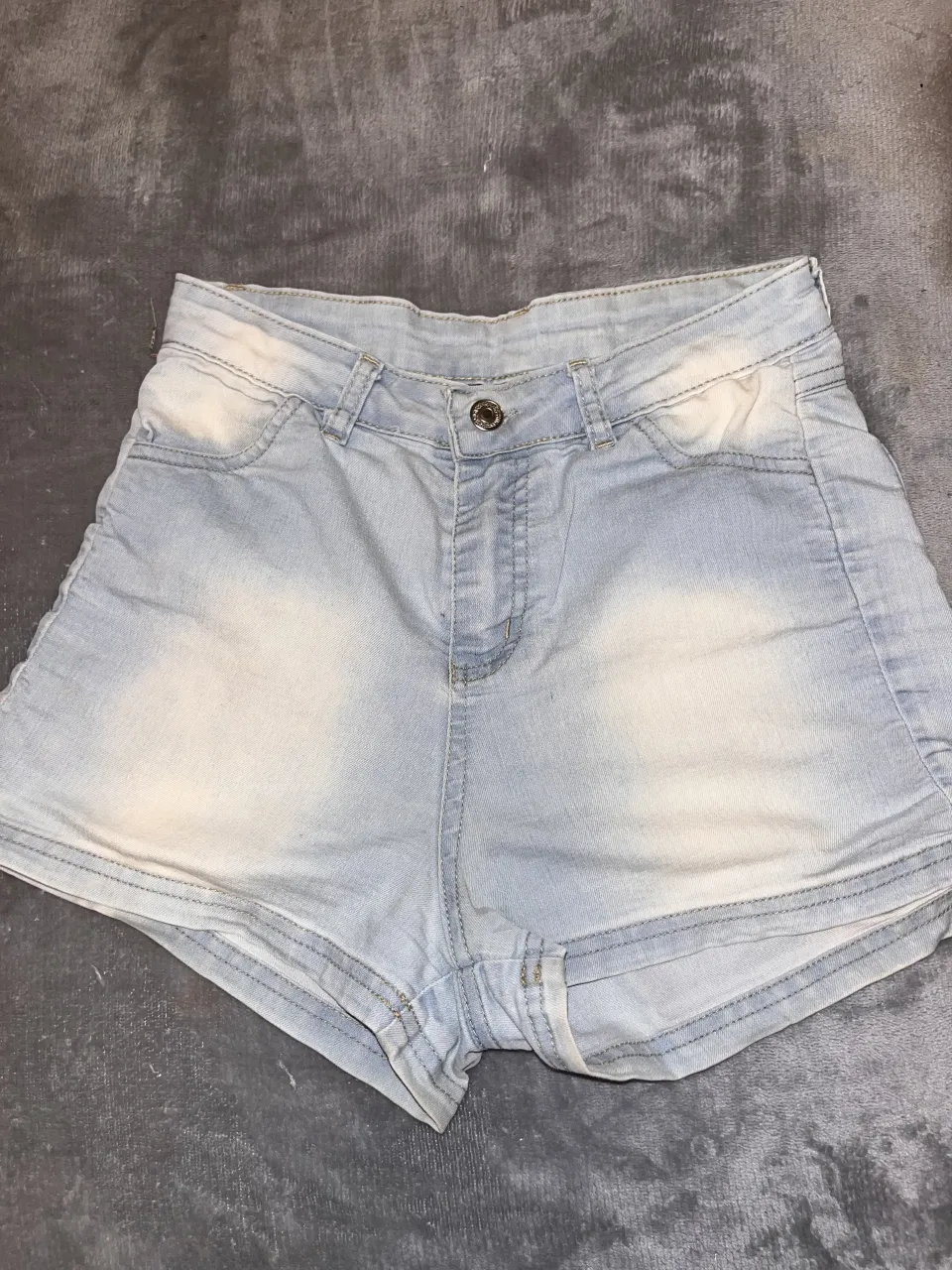 Short A+ - imagen 1