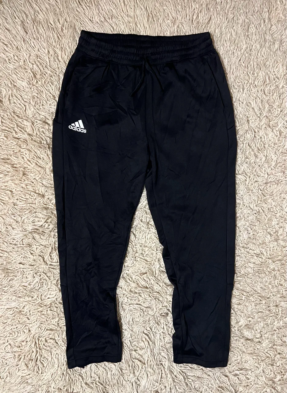 Pantalón adidas - imagen 1