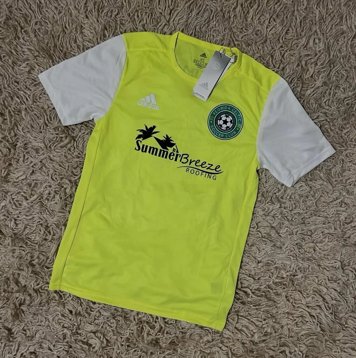 Camiseta adidas - imagen 1