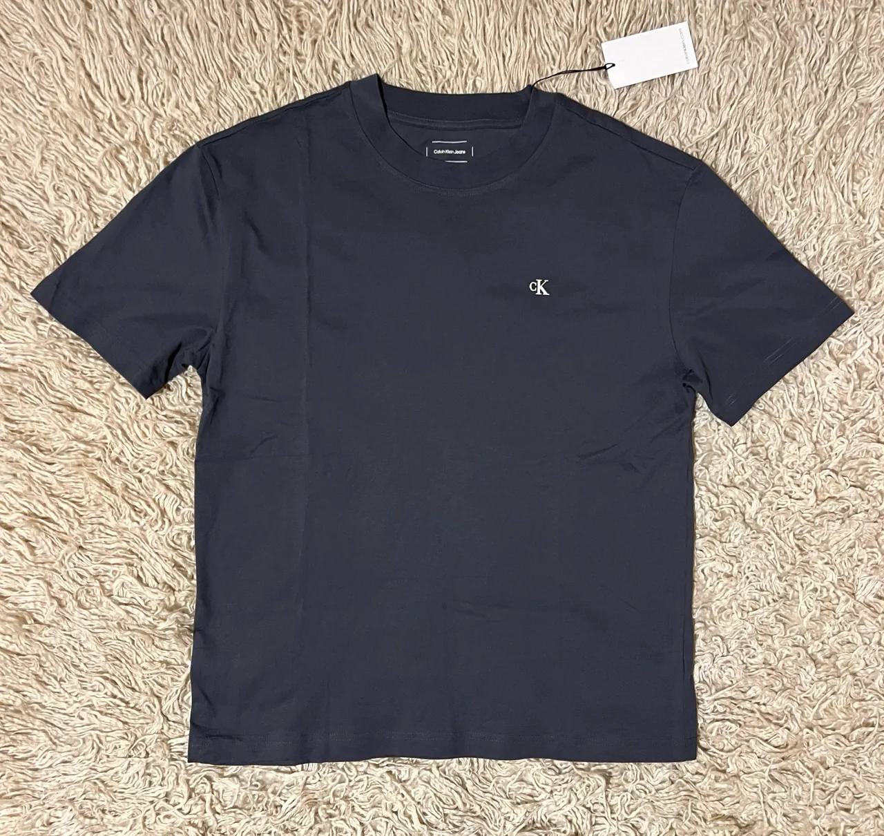 Remera Calvin klein jeans · Talle L