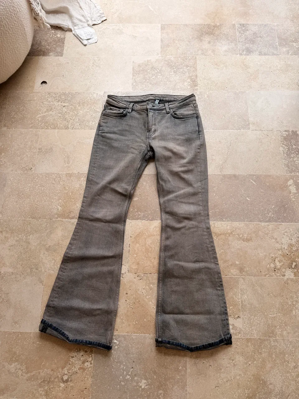 Pantalón Weekday · Talle EU 38