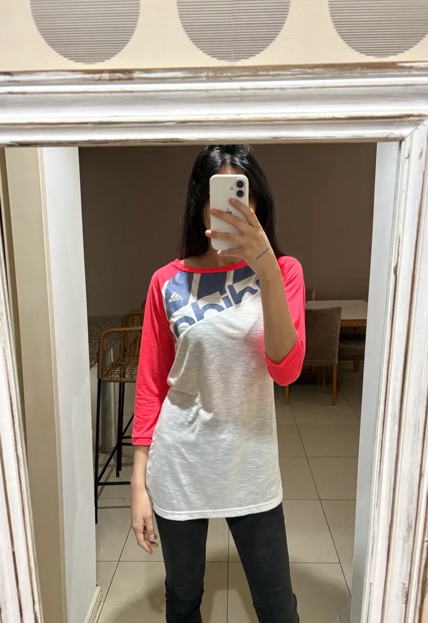 adidas · Talle M