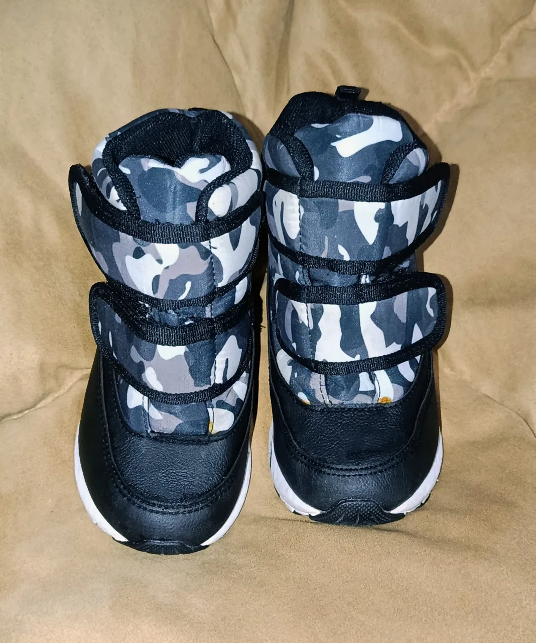 Bota de nieve Hush Puppies · Talle AR 28