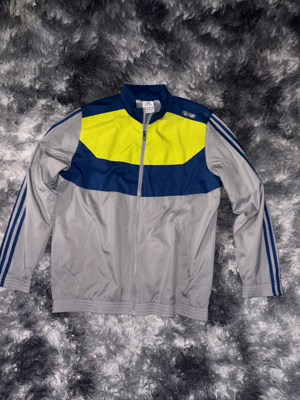 Buzo adidas - imagen 1