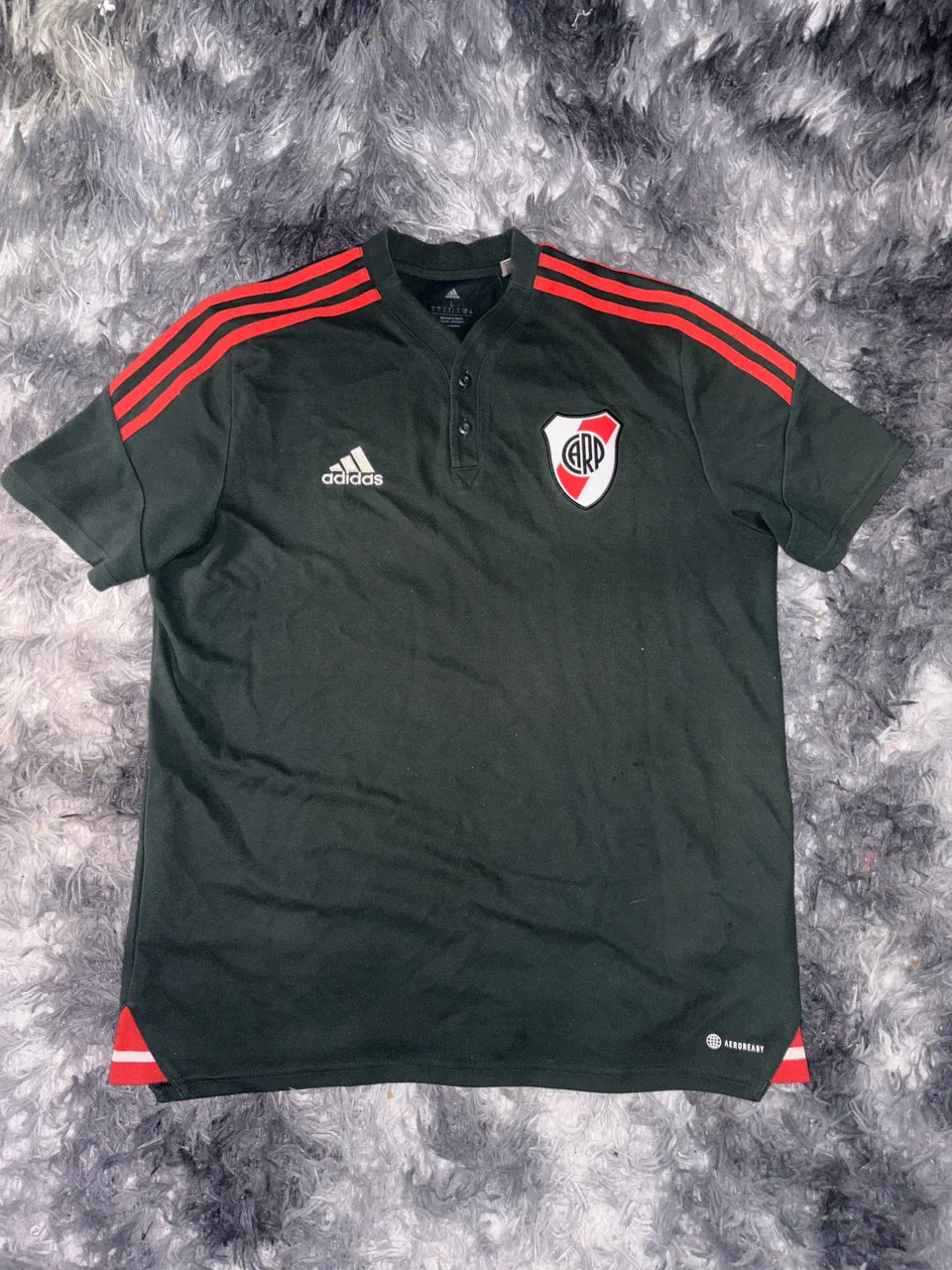 Camiseta adidas - imagen 1