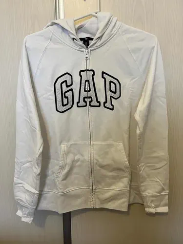 Buzo GAP - imagen 1