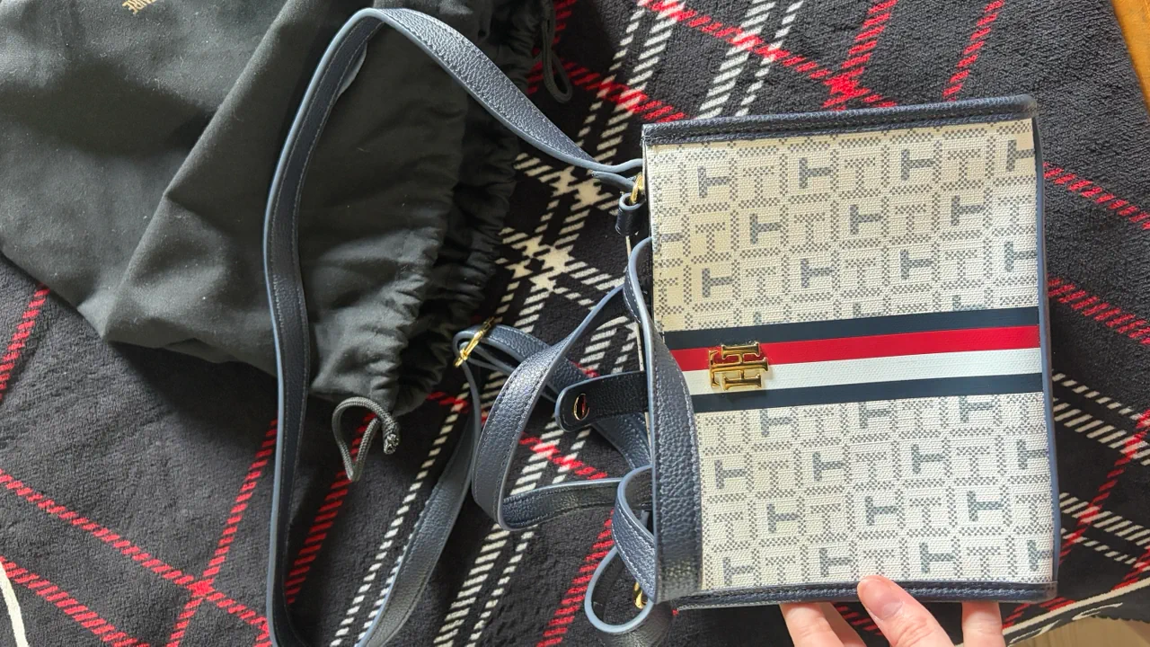 Cartera Tommy Hilfiger - imagen 1