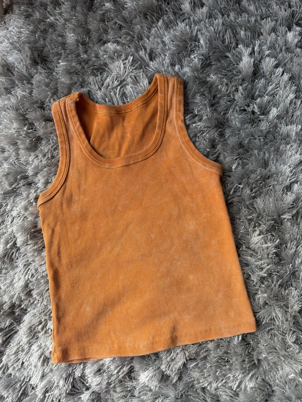 Musculosa A ≠ - imagen 1
