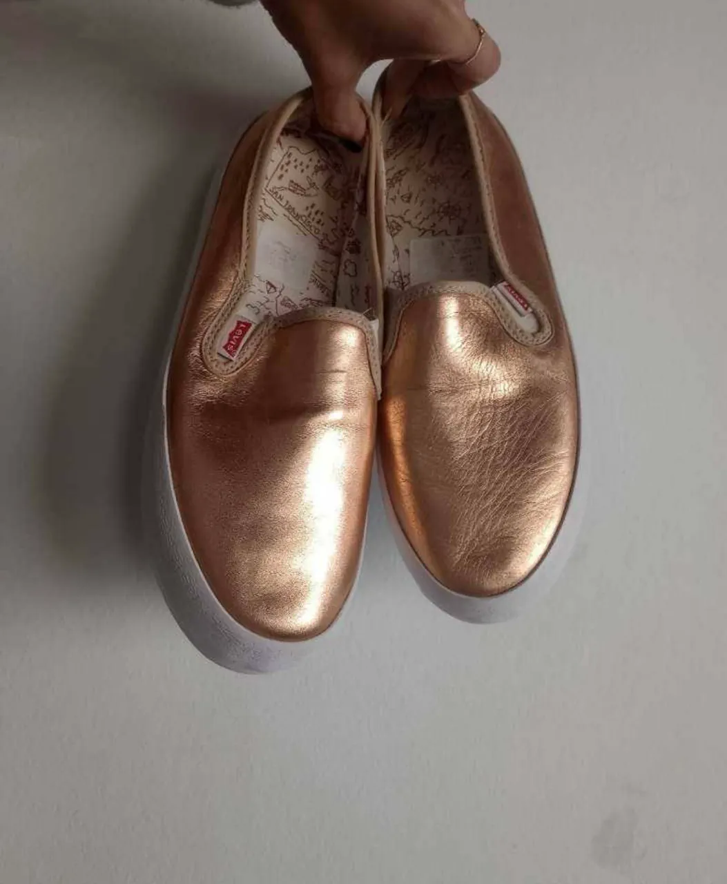 Zapatillas Levi's · Talle AR 39