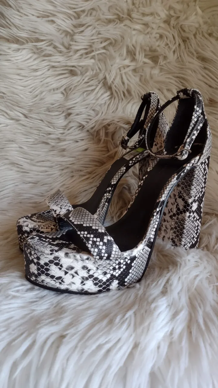 Kate Spade · Talle AR 39