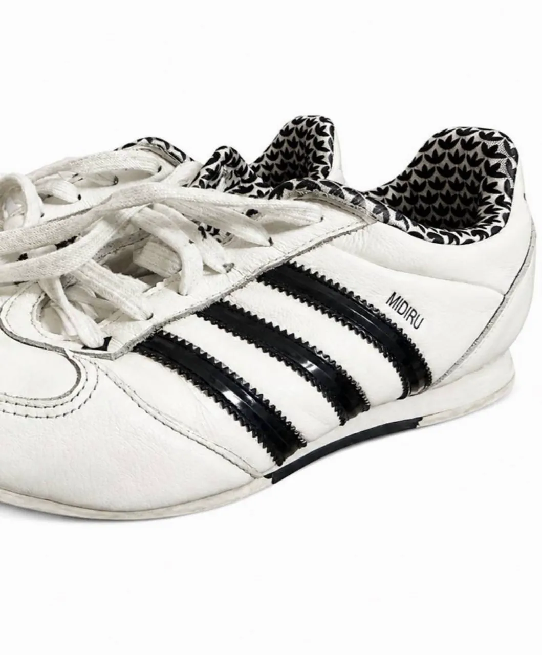 Zapatillas adidas - imagen 1