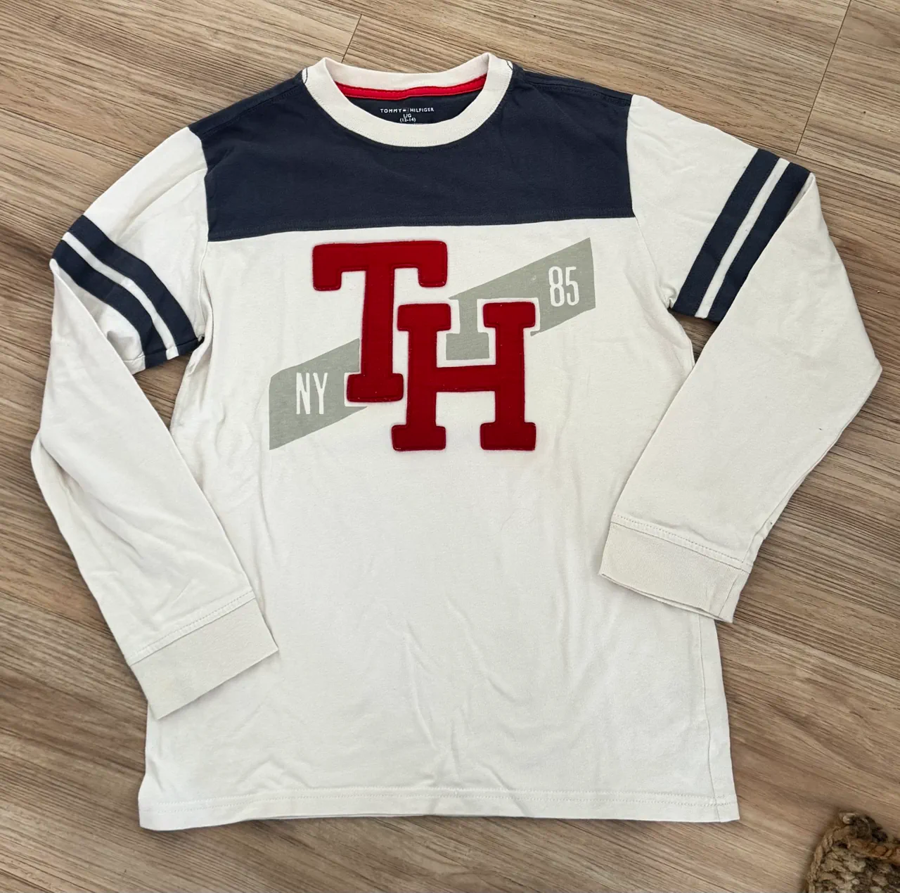 Tommy Hilfiger · Talle 14 años / 164 cm