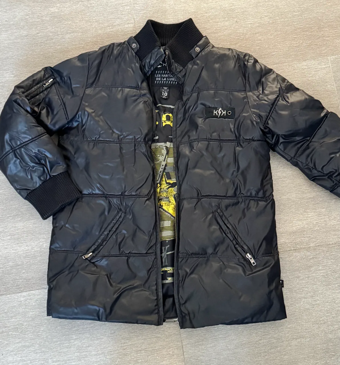 Campera Kosiuko · Talle 10 años / 140 cm