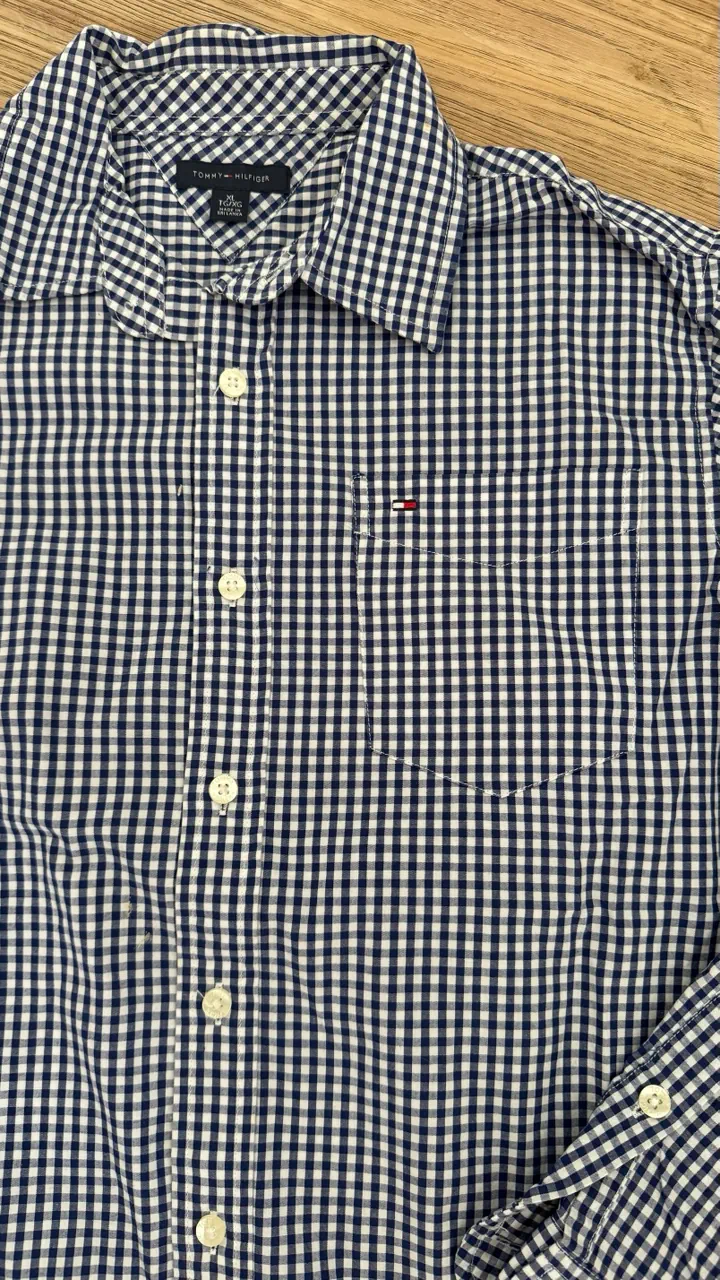 Tommy Hilfiger · Talle XL