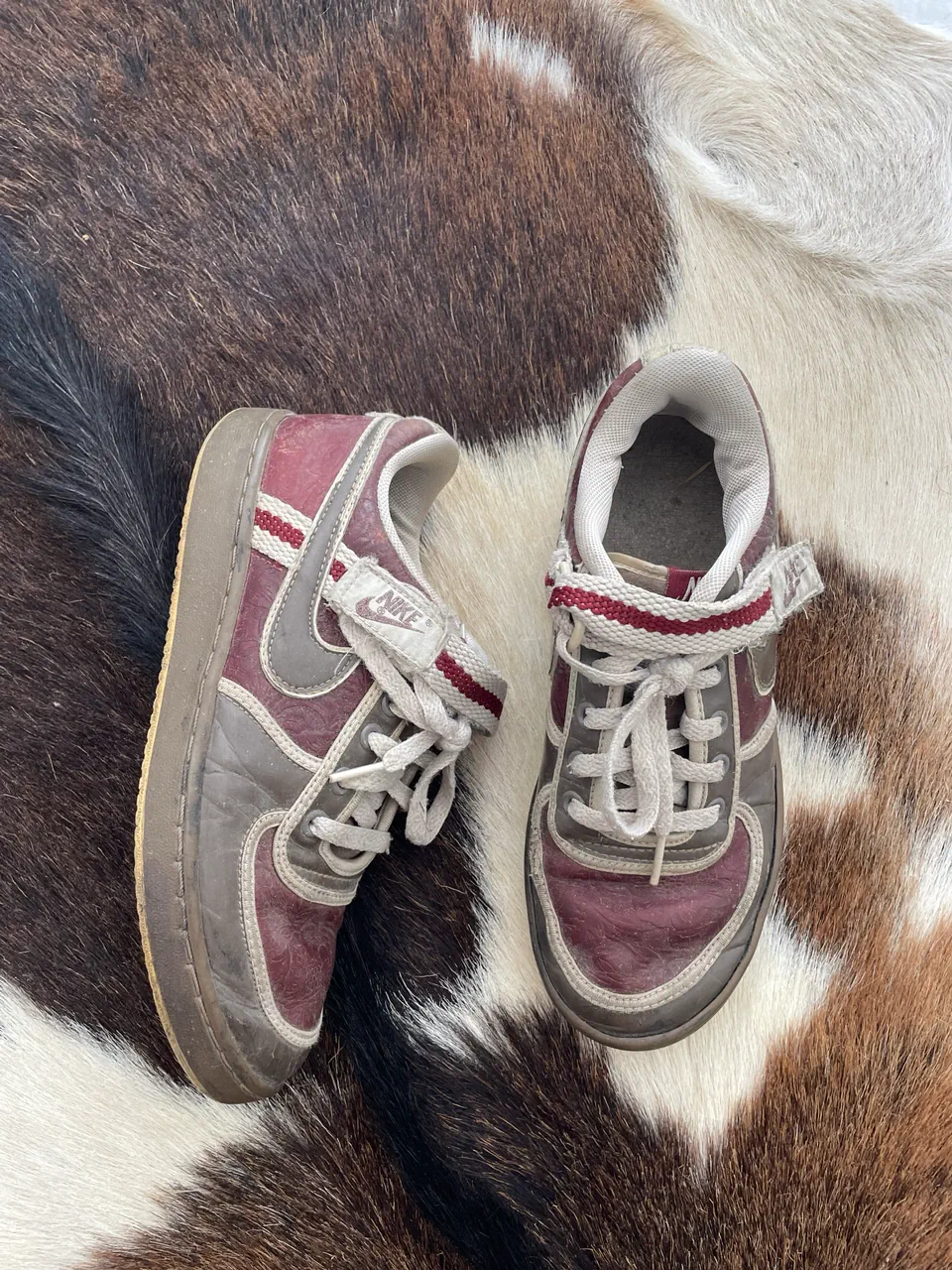 Nike · Talle AR 37