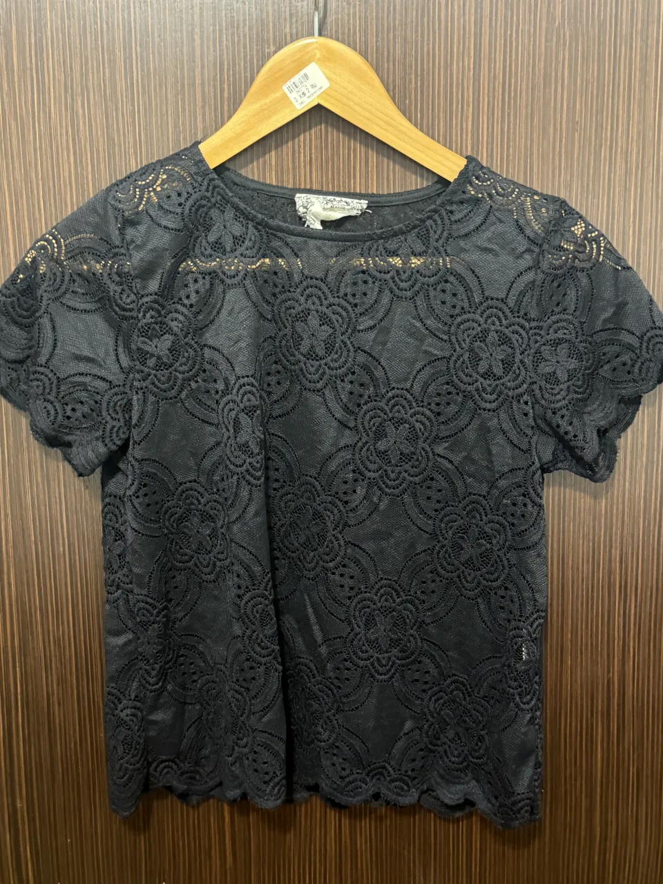 Remera Skönhet - imagen 1