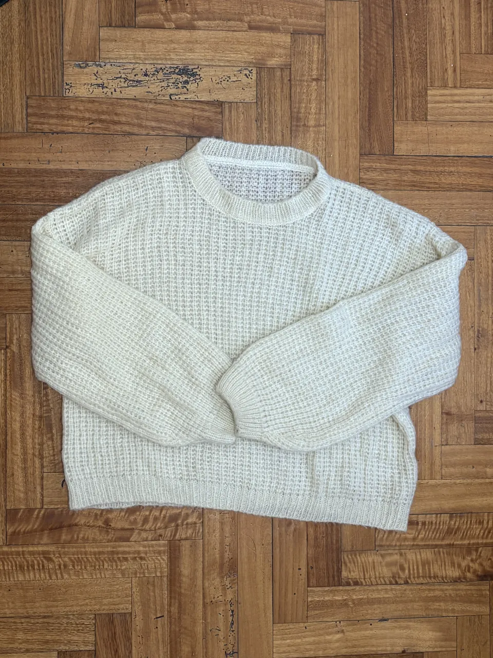 Sweater A ≠ - imagen 1