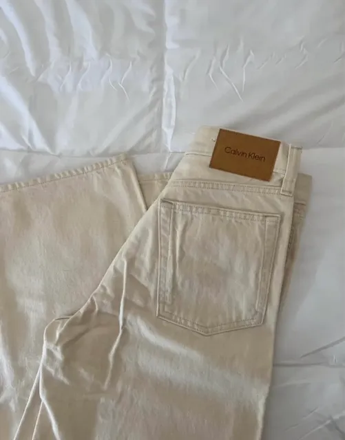 Calvin Klein · Talle EU 40