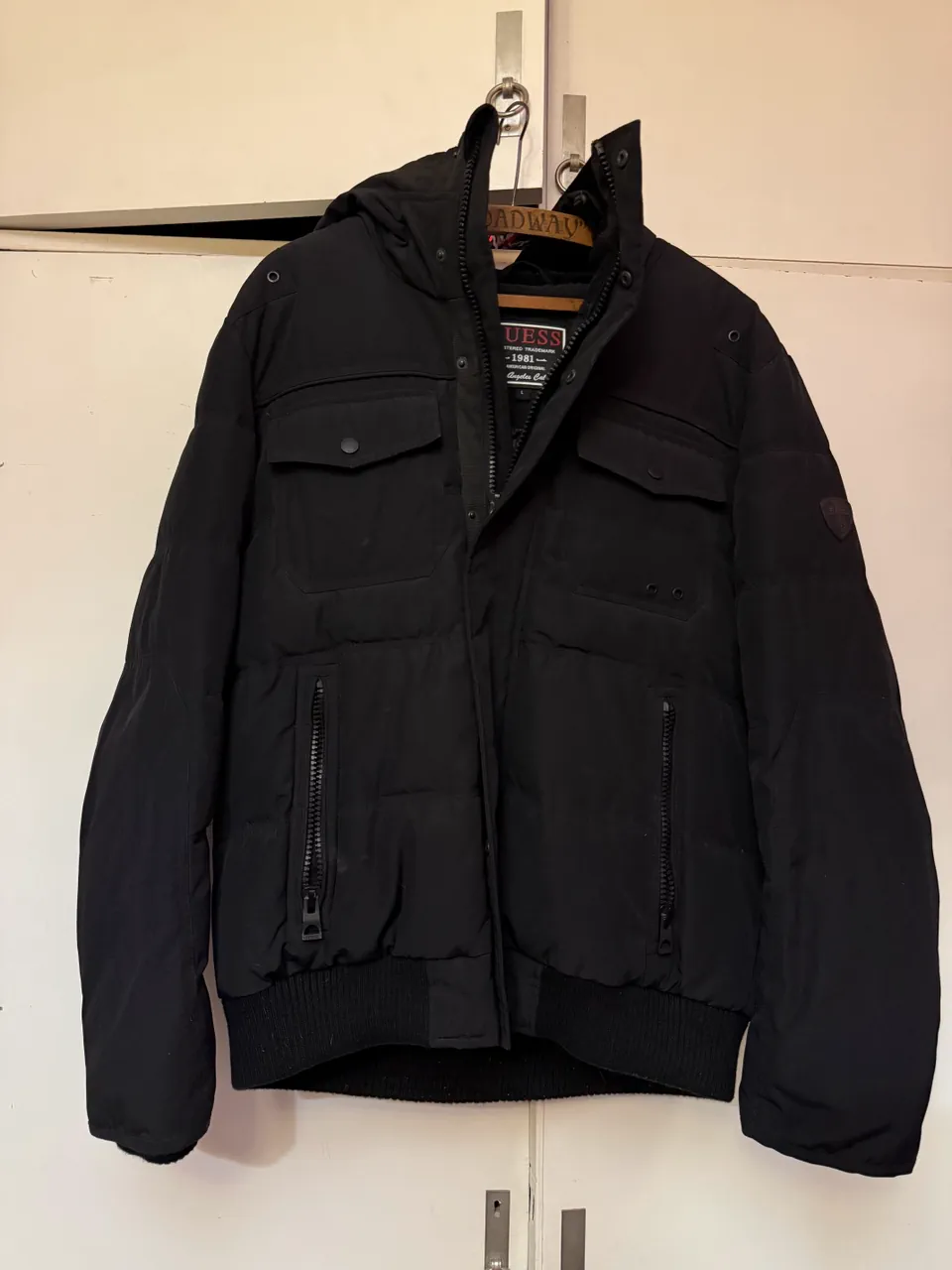 Campera GUESS · Talle 3
