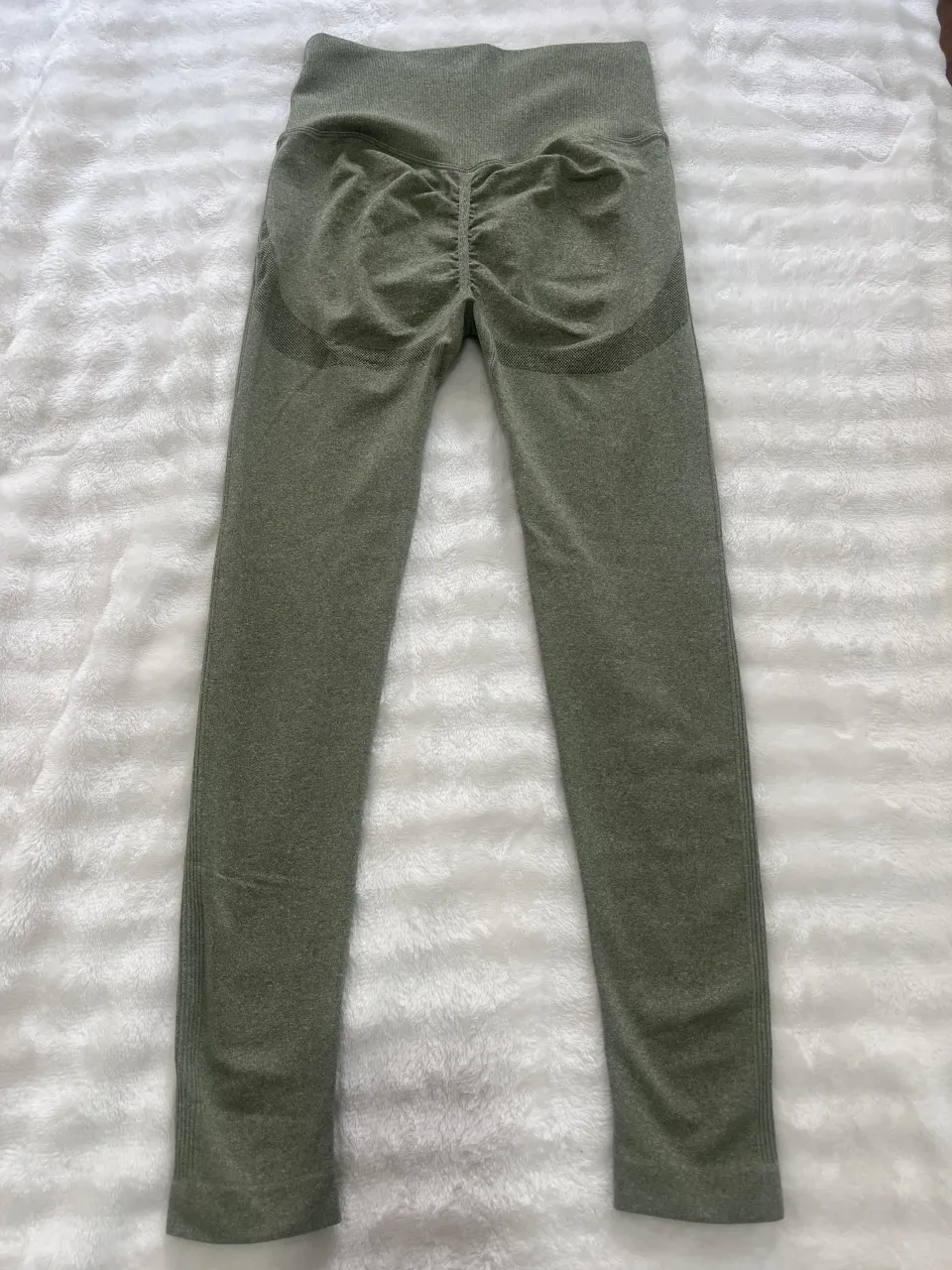 Shein · Talle L