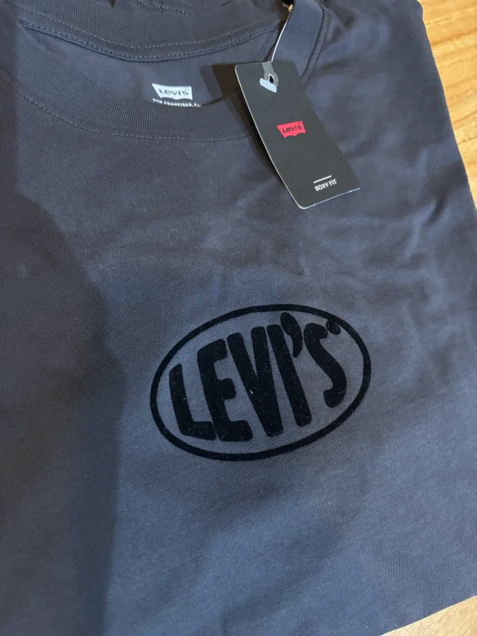 Remera Levi's - imagen 1