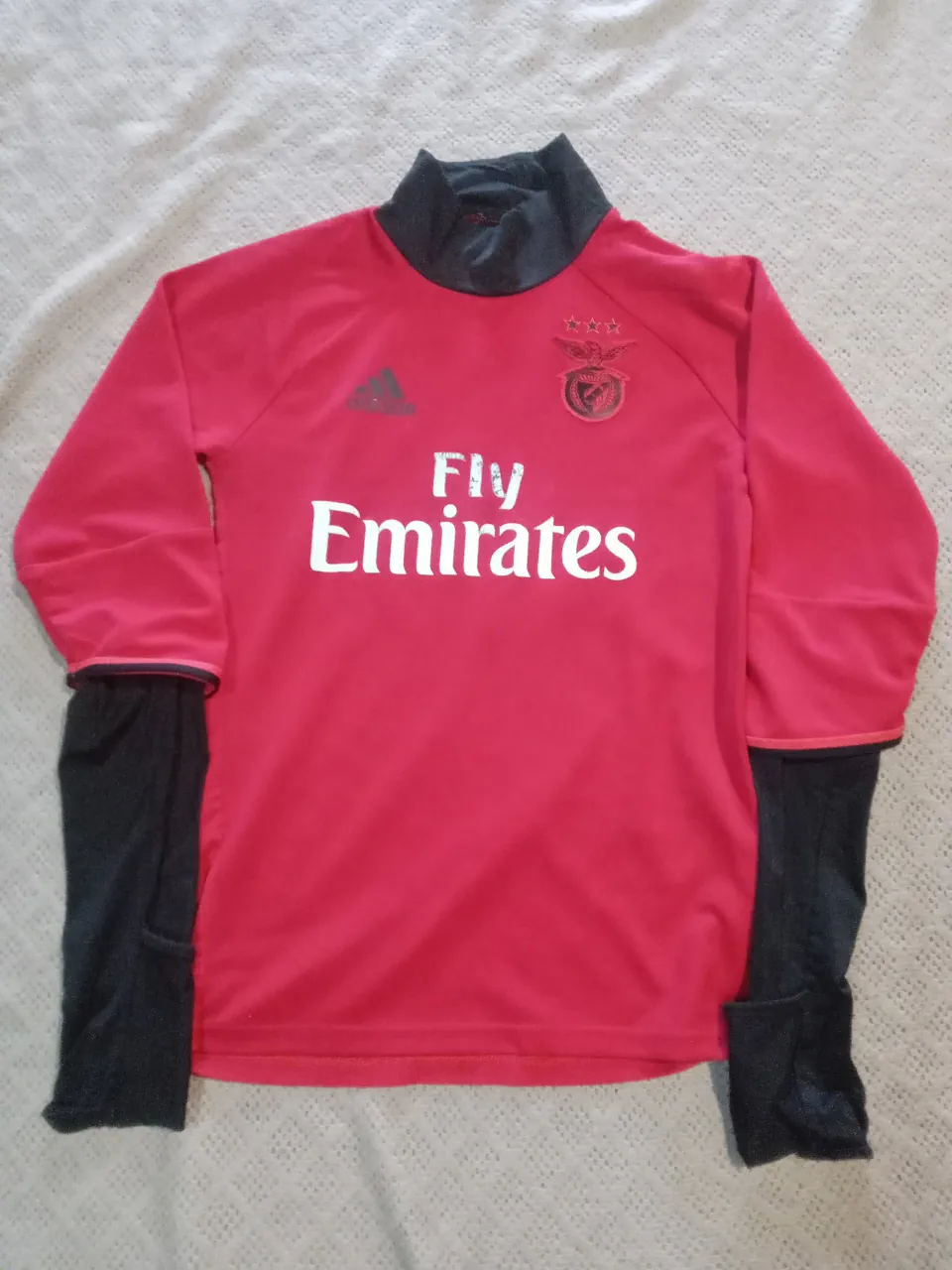 Remera Otras · Talle L