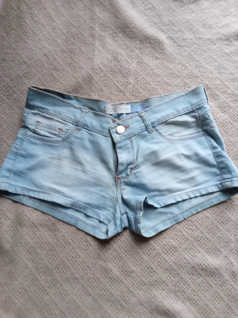 Kiami · Talle US 42