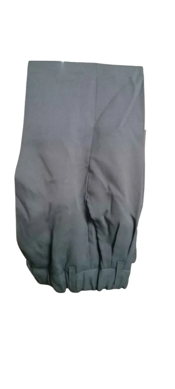 Pantalón Otra · Talle 10 años / 140 cm