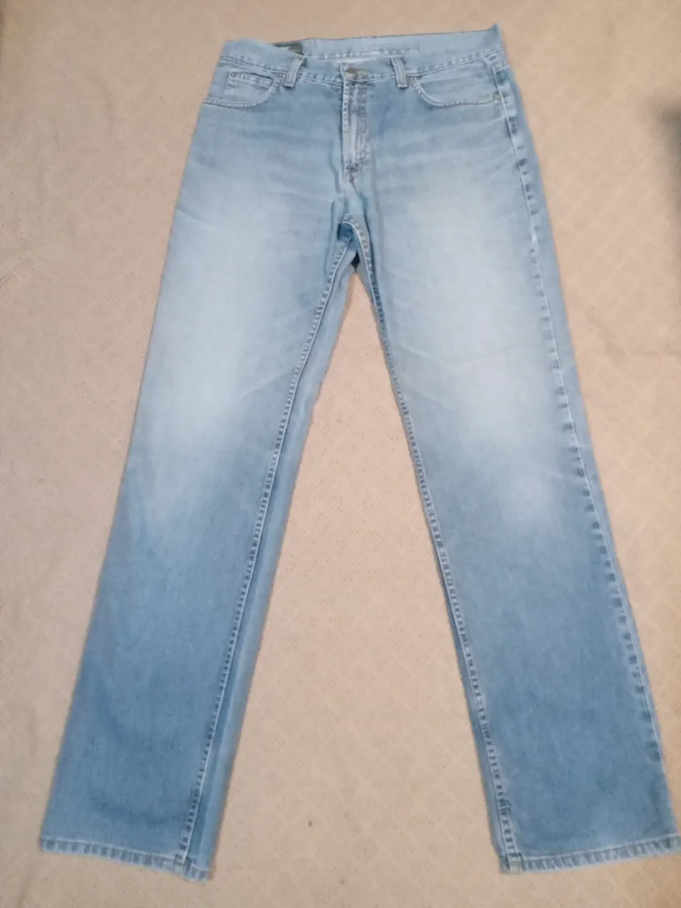Lee · Talle US 43