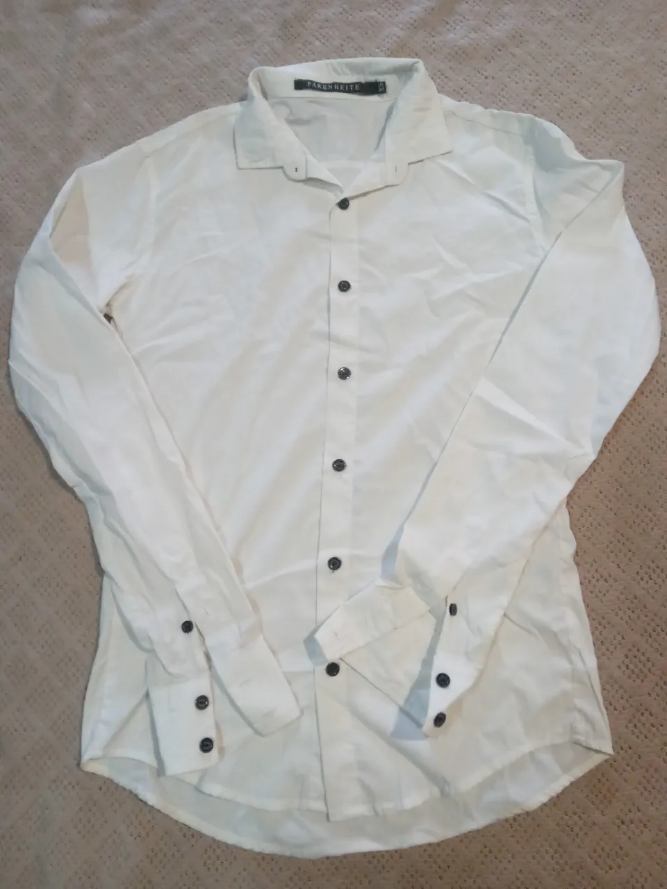 Camisa Farenheite · Talle XS